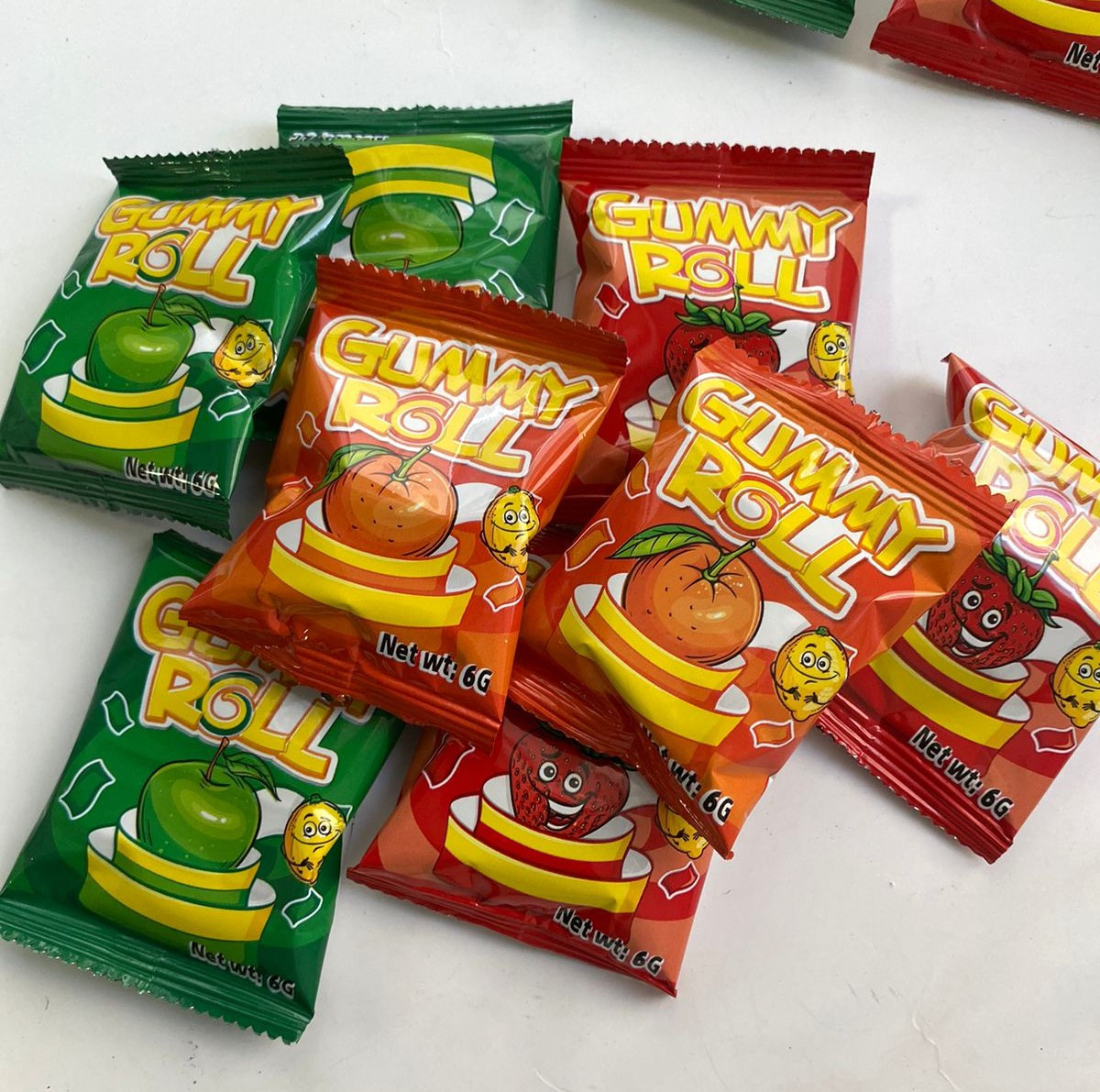 Жев.резинка Gummy Roll 6 гр. (60шт-упак)