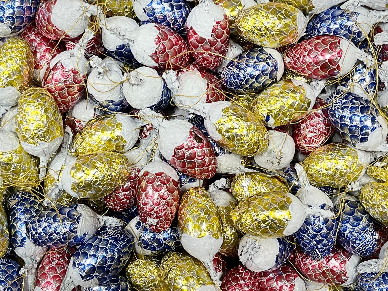 Яйца шоколадные Favorina  (синие) 200 гр (Ф)